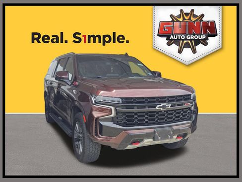 Certified 2023 Chevrolet Suburban Z71 w/ Luxury Package AWD/4WD image 1