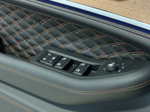 New 2025 Jeep Grand Cherokee Summit image 51