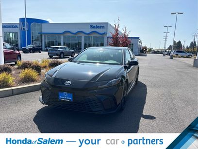 Used 2025 Toyota Camry SE