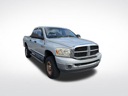 Used 2007 Dodge Ram 2500 Truck SLT image 2