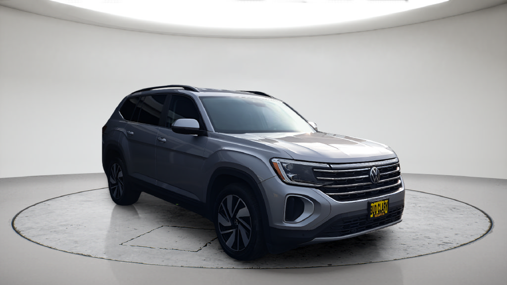 Used 2024 Volkswagen Atlas SE AWD/4WD image 3