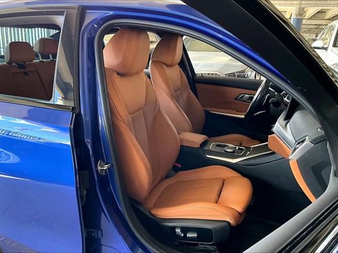 Used 2023 BMW 330i Sedan w/ M Sport Package image 8