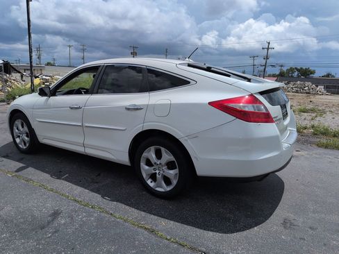 Used 2011 Honda Crosstour EX-L image 4