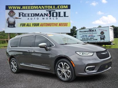 Used 2022 Chrysler Pacifica Pinnacle