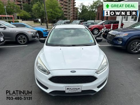 Used 2016 Ford Focus S FWD image 4