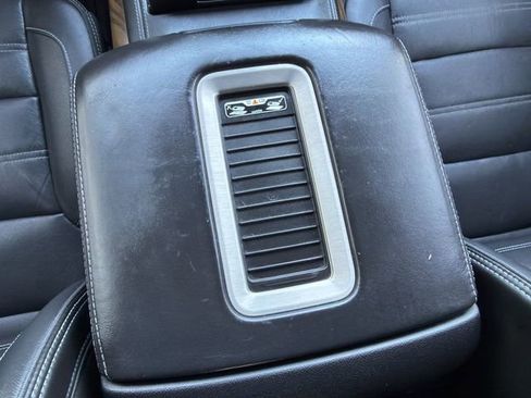 Used 2020 GMC Yukon Denali image 25