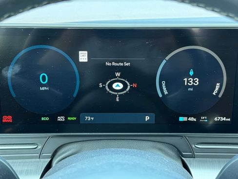 Used 2024 Hyundai Kona SEL FWD image 8