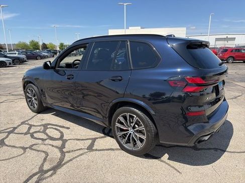 Used 2024 BMW X5 xDrive40i w/ M Sport Package AWD/4WD image 4