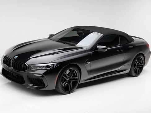 Used 2020 BMW M8 Convertible AWD/4WD image 17
