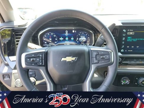 Used 2023 Chevrolet Silverado 1500 LT RWD image 24