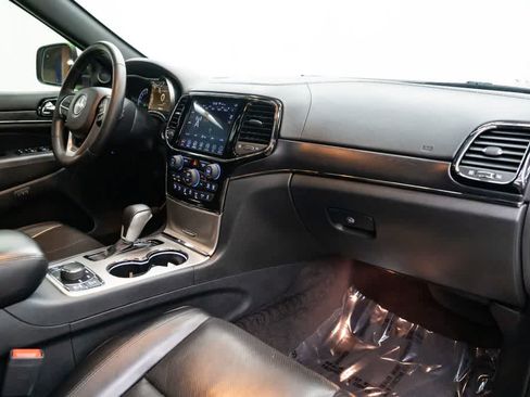 Used 2019 Jeep Grand Cherokee High Altitude AWD/4WD image 31