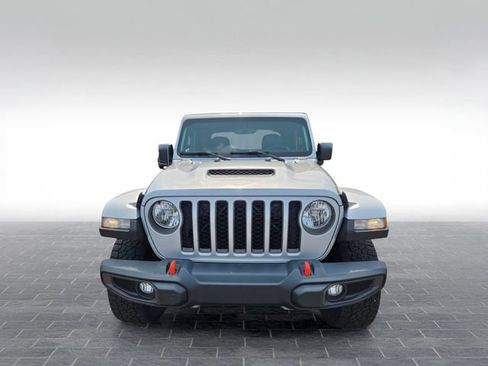 Used 2023 Jeep Gladiator Mojave w/ Cold Weather Group AWD/4WD image 2