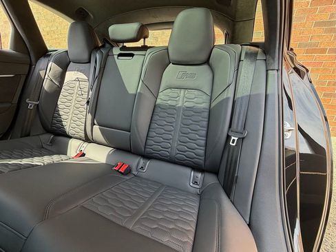 Used 2026 Audi RS 6 performance image 19