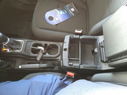 Used 2021 Jeep Wrangler Unlimited Islander w/ Uconnect 4C Nav & Sound Group image 61