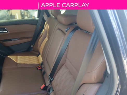 Used 2024 Nissan Rogue Platinum w/ Platinum Premium Package image 8