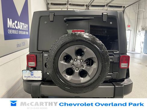 Used 2017 Jeep Wrangler Unlimited Sport AWD/4WD image 6