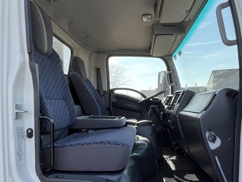 New 2024 Chevrolet Low Cab Forward image 25