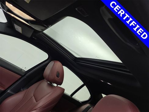 Used 2023 BMW M340i image 12