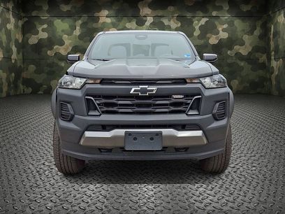 Used 2024 Chevrolet Colorado Trail Boss w/ Safety Package