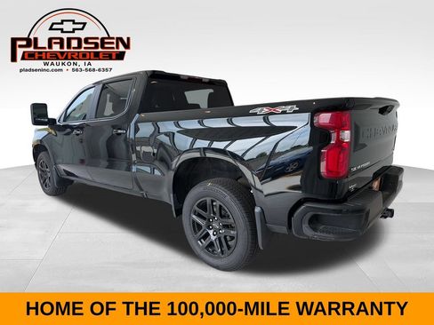 Used 2023 Chevrolet Silverado 1500 RST w/ Max Trailering Package AWD/4WD image 2