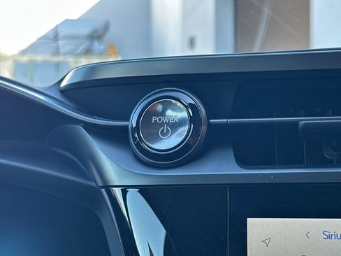 Used 2025 Lexus RZ 300e w/ Accessory Package (2T) image 17