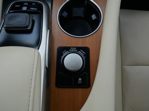 Used 2018 Lexus RX 350 FWD w/ Premium Package image 30