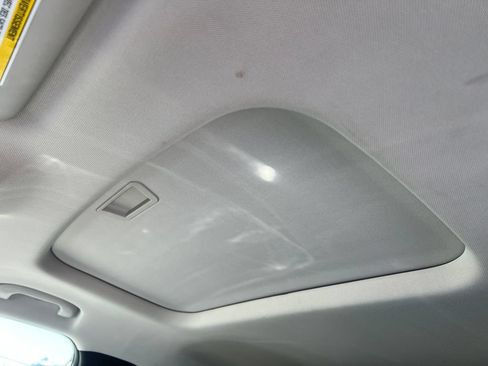 Used 2024 Chevrolet Trax ACTIV w/ Sunroof Package FWD image 11