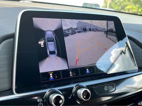 New 2025 Cadillac CT4 Premium Luxury image 9