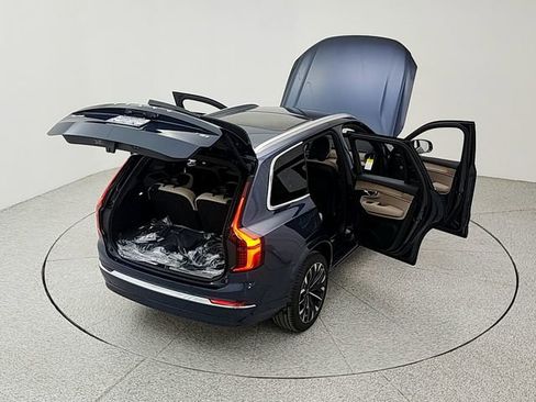 New 2026 Volvo XC90 T8 Plus w/ Protection Package image 36