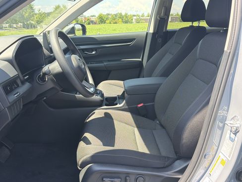 Certified 2026 Honda CR-V EX image 19
