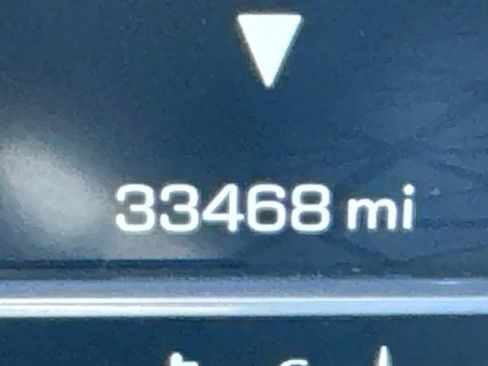 Used 2023 GMC Sierra 1500 AT4 w/ AT4 Premium Package image 32