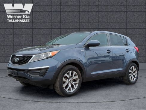 Used 2016 Kia Sportage LX image 2
