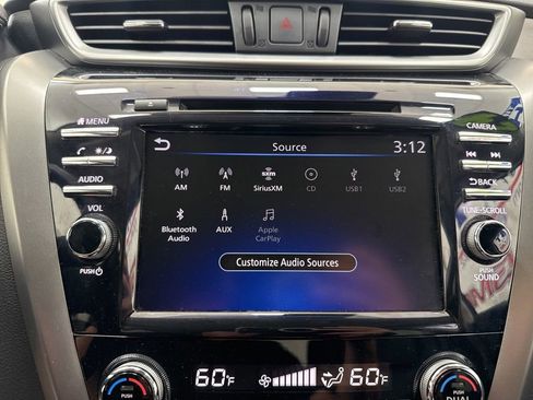 Used 2024 Nissan Murano SV image 28