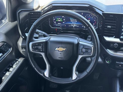 Used 2023 Chevrolet Silverado 1500 LTZ AWD/4WD image 10