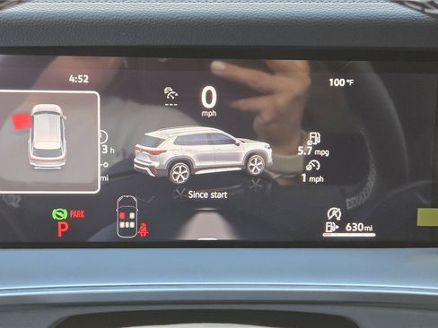 New 2026 Volkswagen Tiguan SE FWD image 20