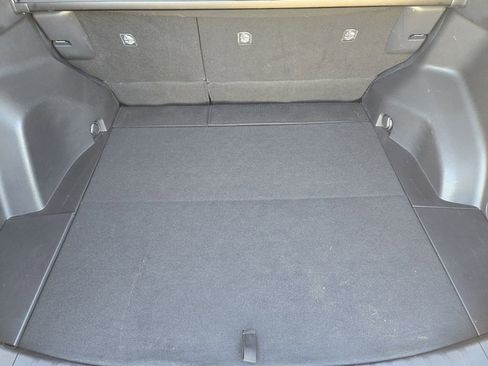 Used 2021 Toyota RAV4 XLE Premium image 40