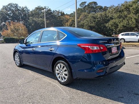 Used 2016 Nissan Sentra S image 7