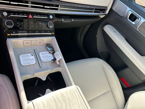 New 2026 Hyundai Santa Fe Calligraphy image 34