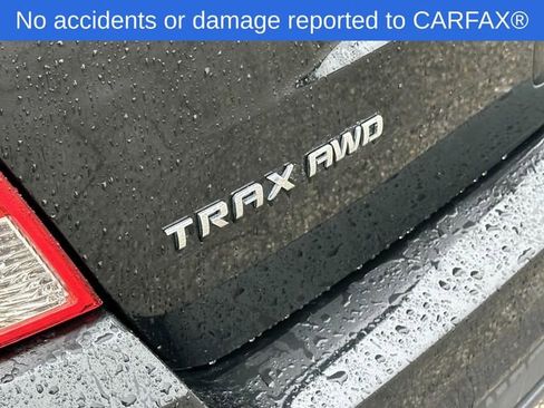 Certified 2022 Chevrolet Trax LS w/ Tint and Cruise Package image 12