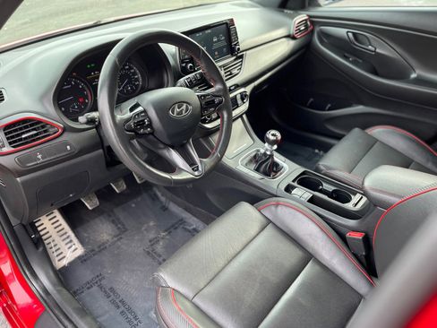 Used 2019 Hyundai Elantra GT N Line image 21