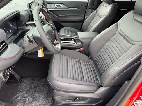 New 2026 Ford Explorer ST-Line w/ ST-Line Street Pack image 11