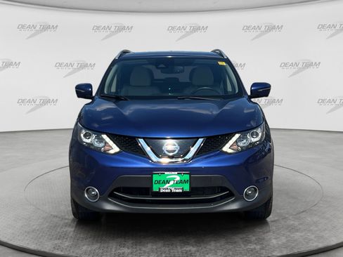 Used 2019 Nissan Rogue Sport SL w/ Premium Package AWD/4WD image 2