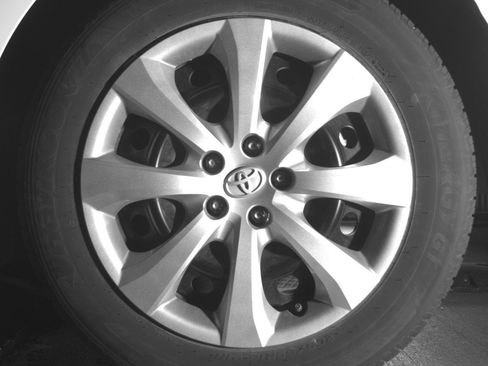 Used 2025 Toyota Corolla LE FWD image 13