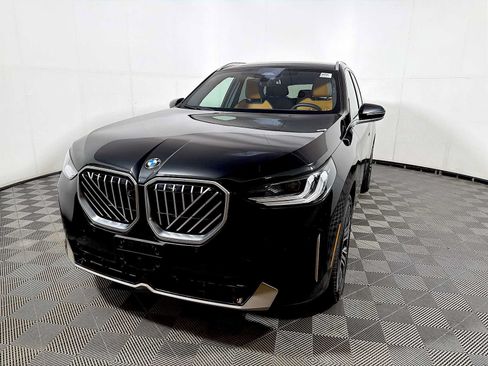 Used 2026 BMW X3 xDrive30i w/ Premium Package AWD/4WD image 3