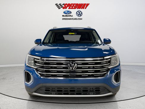 Certified 2025 Volkswagen Atlas SEL image 2