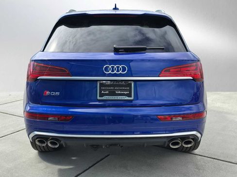 New 2025 Audi SQ5 Prestige image 4