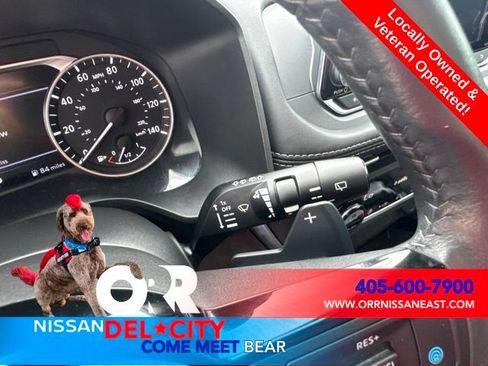 Used 2023 Nissan Rogue SV w/ SV Premium B Package FWD image 20