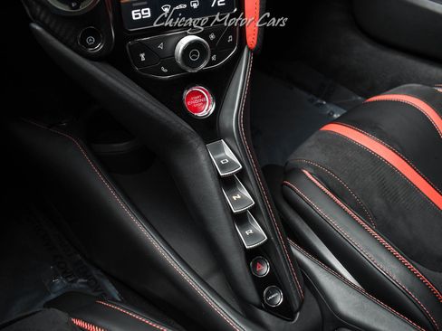 Used 2022 McLaren 720S Performance RWD image 19