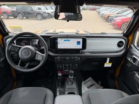 Used 2026 Jeep Wrangler Unlimited Sport AWD/4WD image 11