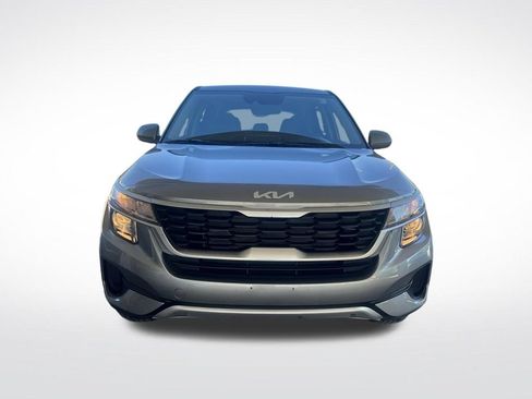 Certified 2023 Kia Seltos LX AWD/4WD image 2